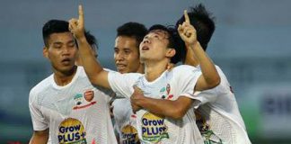 Minh Vương lập cú hat-trick, HAGL hạ đẹp Becamex Bình Dương